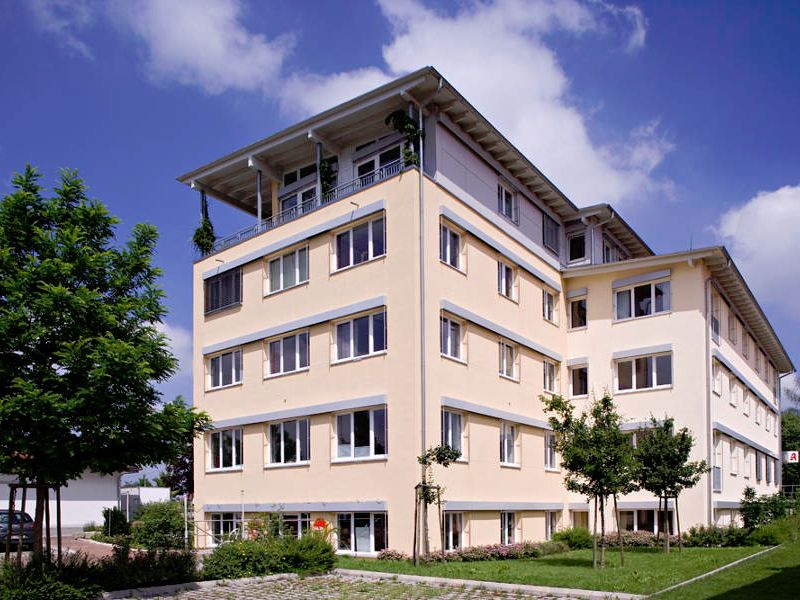 0105 aerztehaus pfaeffingen 2