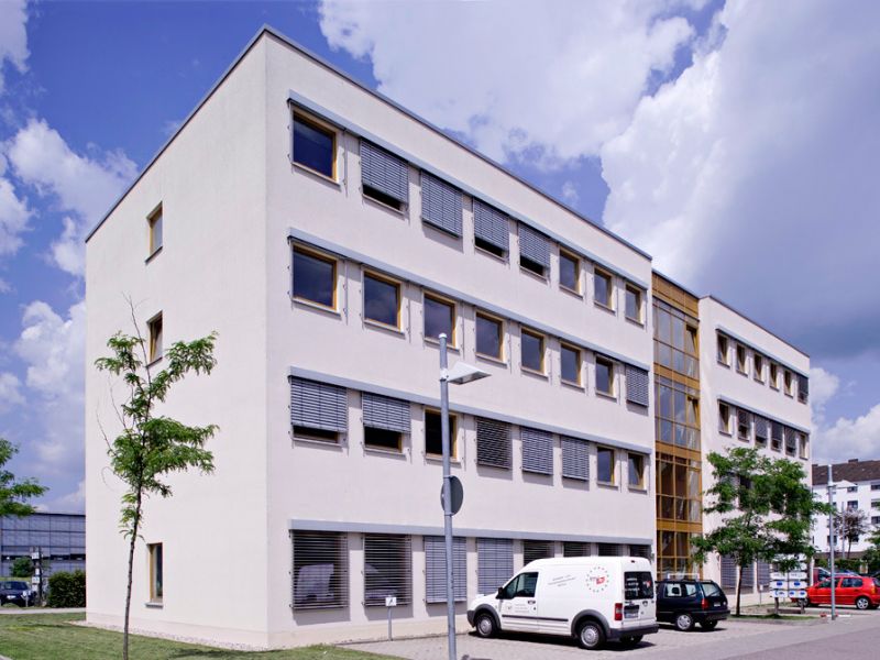  f3r8457